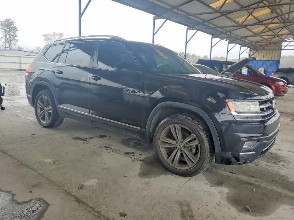 46153096 :رقم المزاد ، 1V2RR2CA3KC593821 vin ، 2019 Volkswagen Atlas مزاد بيع