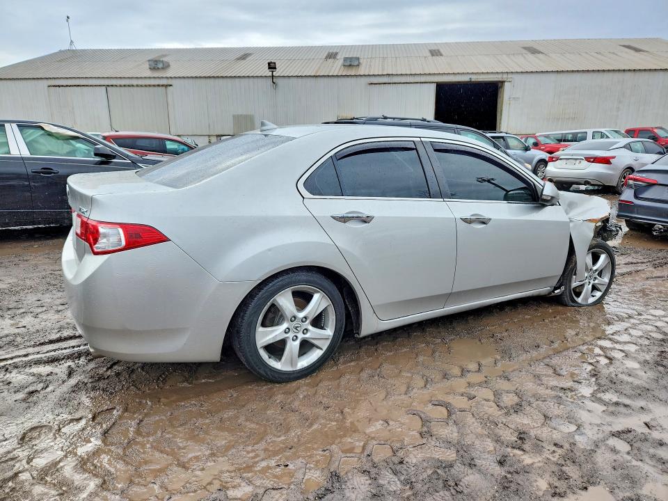 2010 Acura Tsx მანქანა იყიდება აუქციონზე, vin: JH4CU2F67AC018700, აუქციონის ნომერი: 79625785