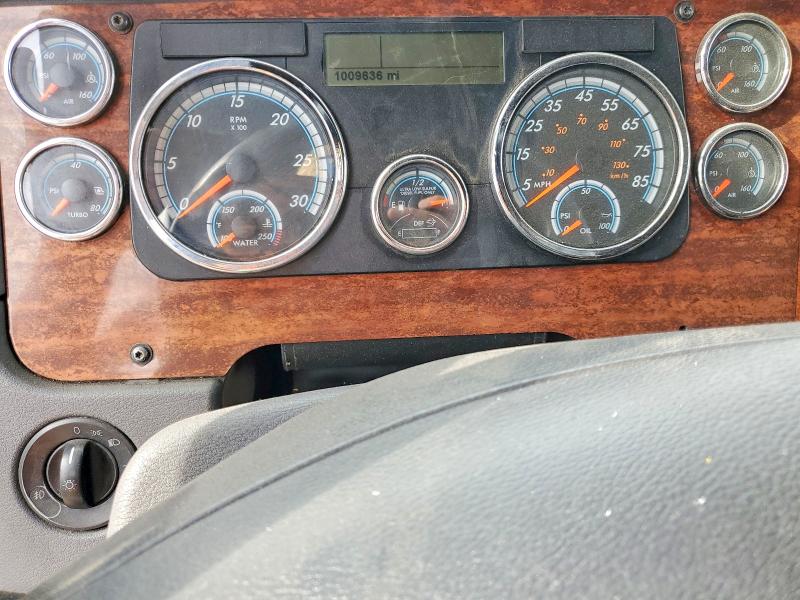 Продажа на аукционе авто 2014 Freigliner Cascadia 125, vin: 3AKJGLD63ESFS2398, номер лота: 48001566
