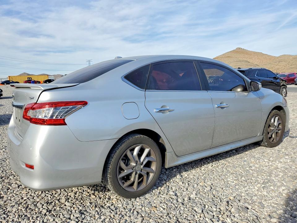 47921926 :رقم المزاد ، 3N1AB7APXFY297976 vin ، 2015 Nissan Sentra مزاد بيع