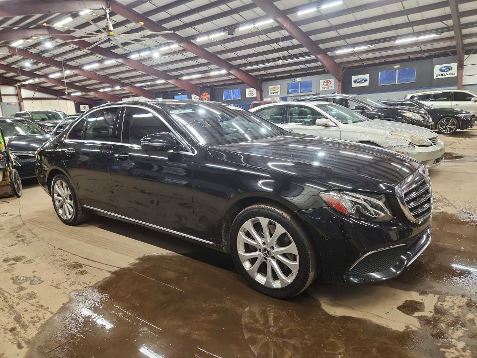 2018 Mercedes-benz E მანქანა იყიდება აუქციონზე, vin: WDDZF4JB2JA294127, აუქციონის ნომერი: 41765646