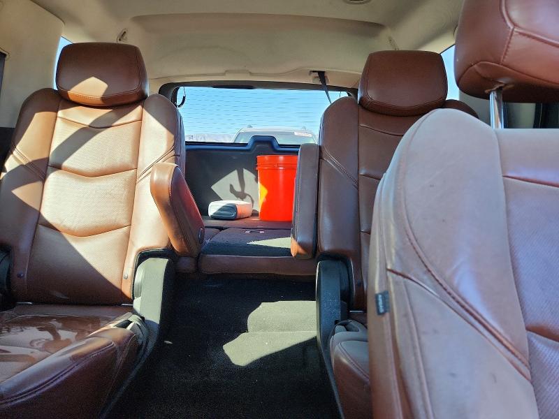 73750615 :رقم المزاد ، 1GYS4CKJ9FR218814 vin ، 2015 Cadillac Escalade P مزاد بيع