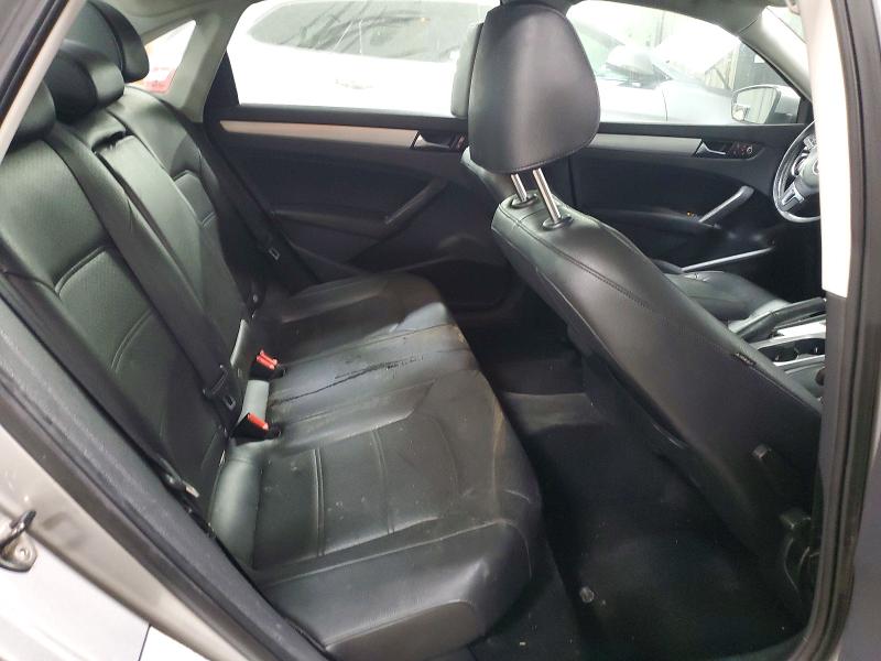 41725706 :رقم المزاد ، 1VWBP7A37DC097981 vin ، 2013 Volkswagen Passat مزاد بيع