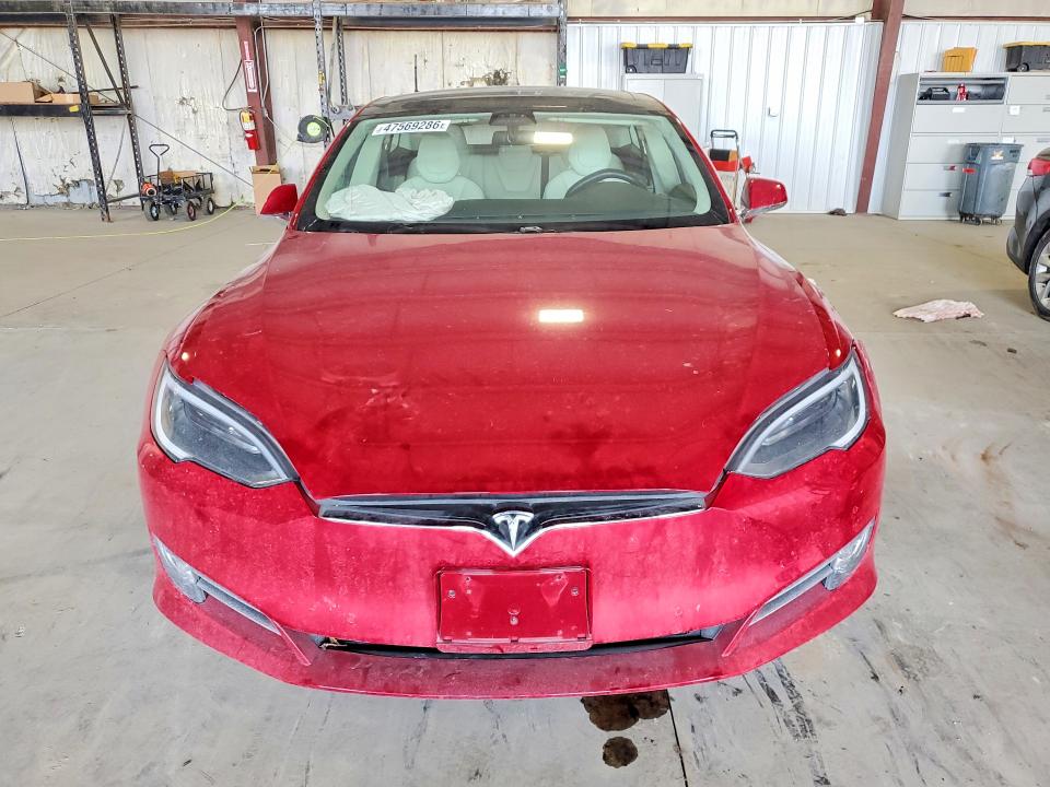 Продажа на аукционе авто 2018 Tesla Model S, vin: 5YJSA1E49JF240545, номер лота: 47569286