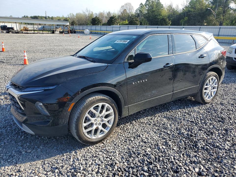Продаж на аукціоні авто 2025 Chevrolet Blazer, vin: 3GNKBHR40SS211032, номер лоту: 47207866