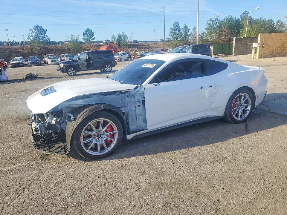 2024 Ford Mustang მანქანა იყიდება აუქციონზე, vin: 1FA6P8CF2R5417775, აუქციონის ნომერი: 46537776