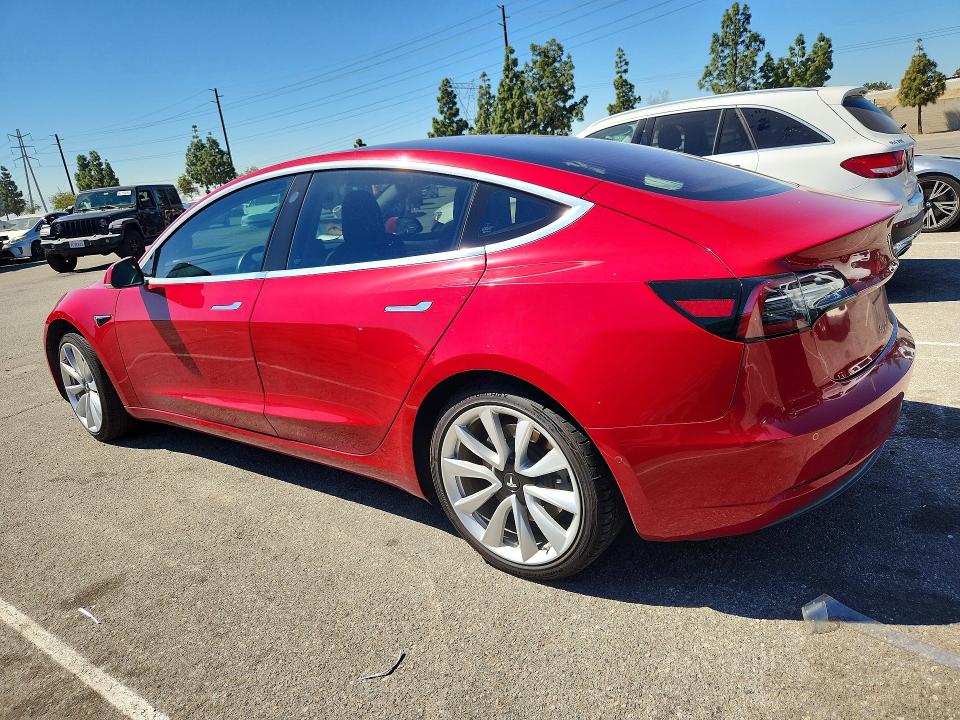 2018 Tesla Model 3 მანქანა იყიდება აუქციონზე, vin: 5YJ3E1EA1JF039026, აუქციონის ნომერი: 47124866