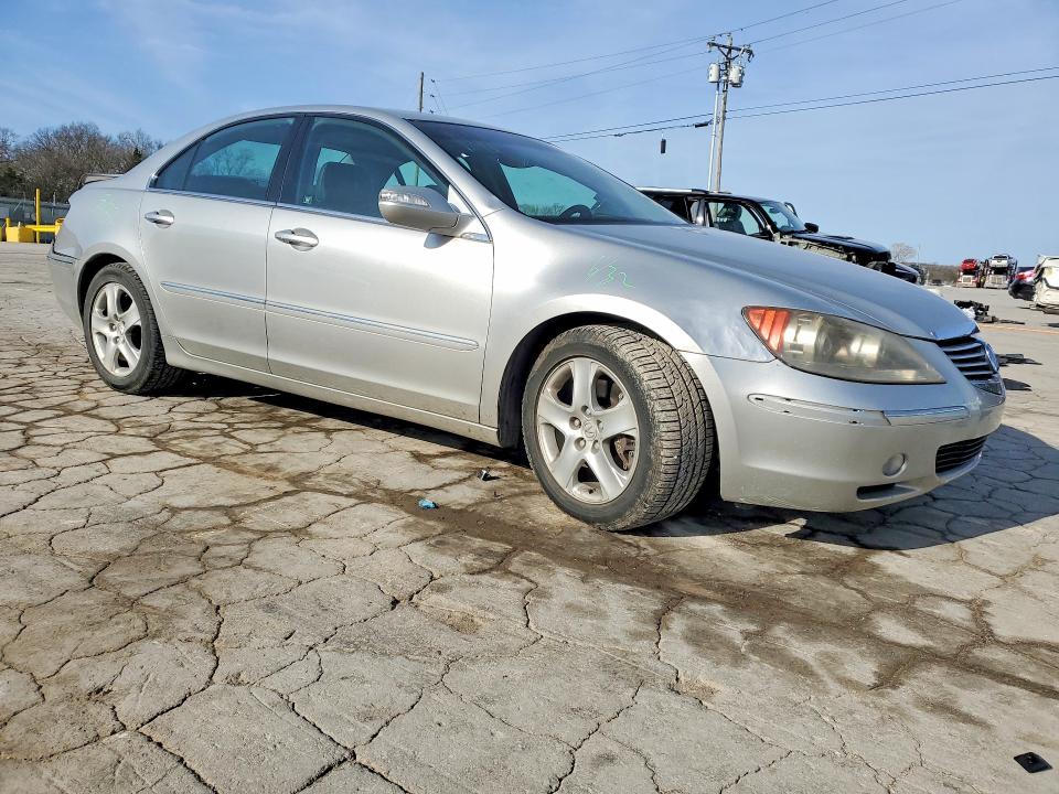 45447196 :رقم المزاد ، JH4KB165X5C017419 vin ، 2005 Acura Rl مزاد بيع