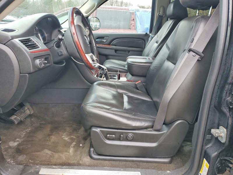 Продаж на аукціоні авто 2011 Cadillac Escalade, vin: 1GYS4CEF2BR117504, номер лоту: 45749136