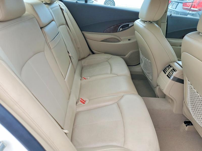 46704476 :رقم المزاد ، 1G4GF5E32CF333956 vin ، 2012 Buick Lacrosse مزاد بيع