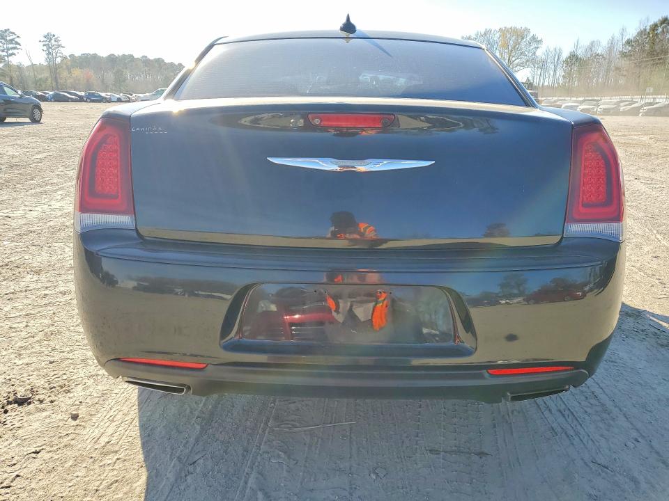 Продаж на аукціоні авто 2019 Chrysler 300, vin: 2C3CCAAG3KH502610, номер лоту: 47330996