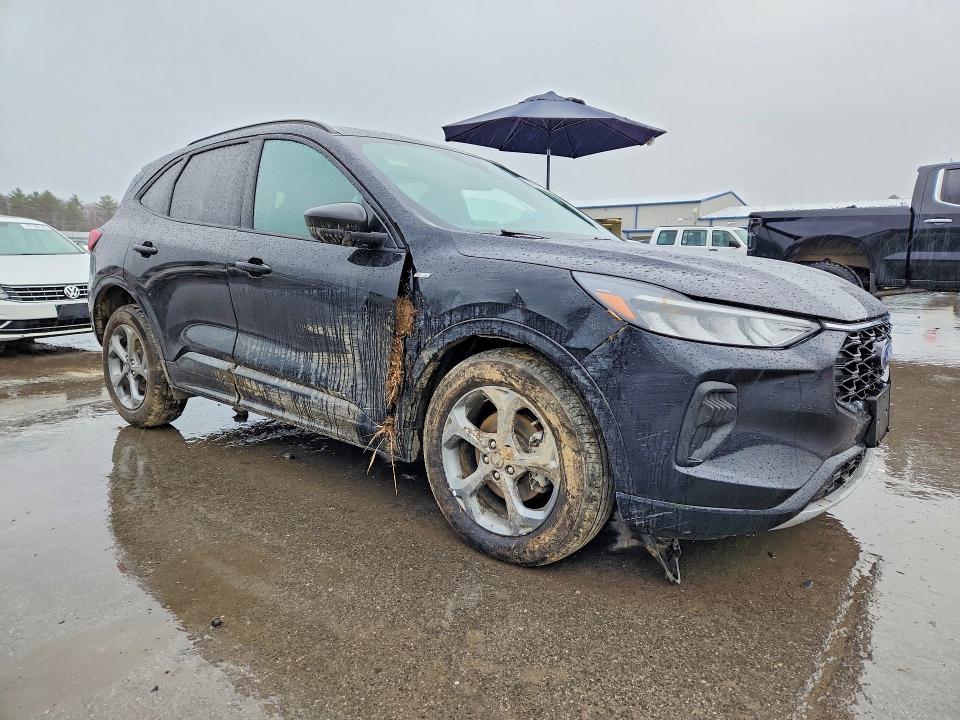 47076376 :رقم المزاد ، 1FMCU9MN6RUA94821 vin ، 2024 Ford Escape مزاد بيع
