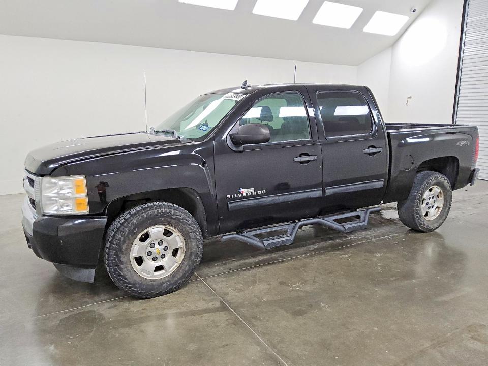Продажа на аукционе авто 2011 Chevrolet Silverado, vin: 3GCPKREA1BG139809, номер лота: 46928976