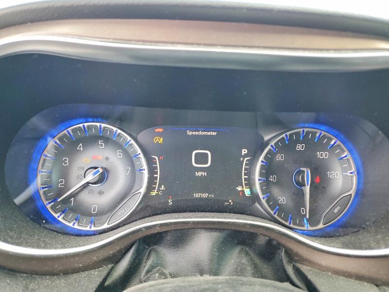 45762896 :رقم المزاد ، 2C4RC1EG5HR778306 vin ، 2017 Chrysler Pacifica مزاد بيع