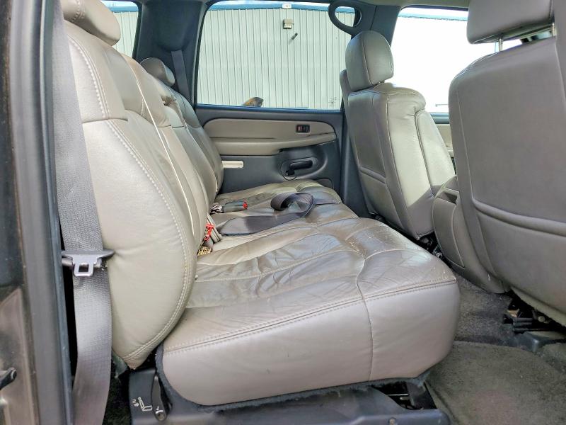Продаж на аукціоні авто 2001 Chevrolet Suburban, vin: 3GNGK26G81G203103, номер лоту: 46559406