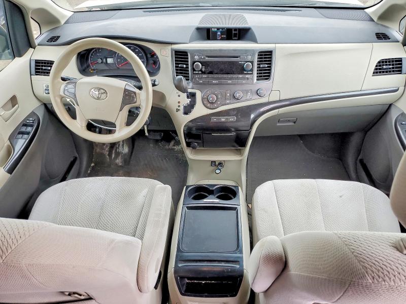 Aukcja sprzedaży 2011 Toyota Sienna, vin: 5TDKK3DC3BS047628, numer aukcji: 41754026