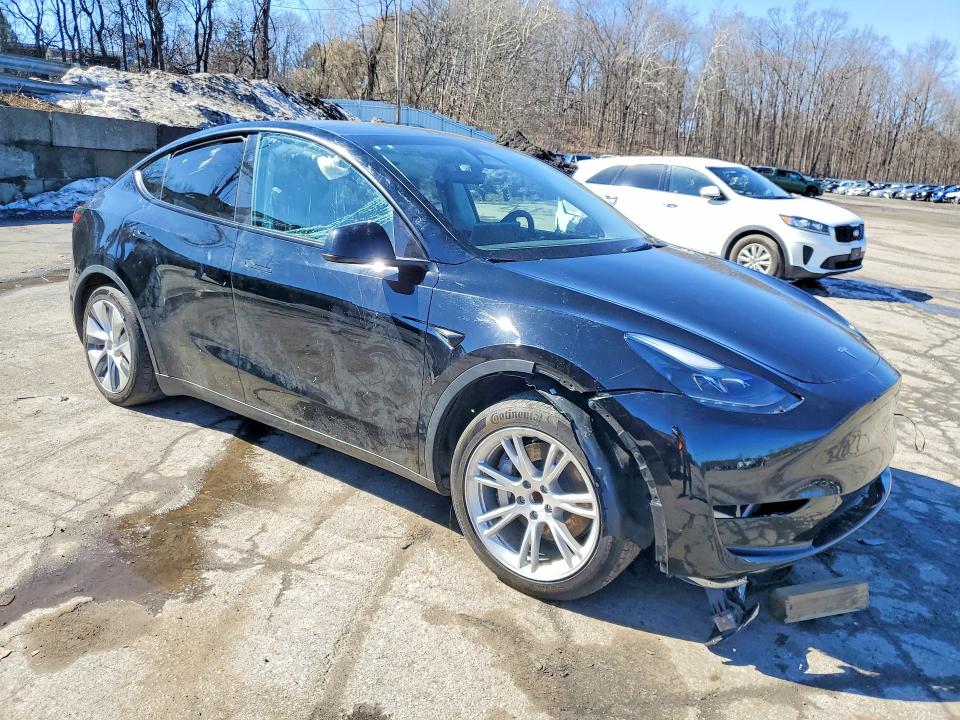 Продажа на аукционе авто 2023 Tesla Model Y, vin: 7SAYGDEDXPF958482, номер лота: 41979436