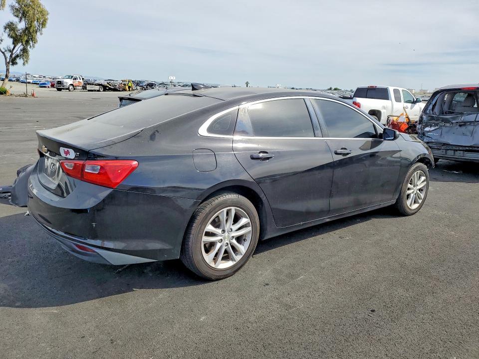 46513526 :رقم المزاد ، 1G1ZE5ST9HF130938 vin ، 2017 Chevrolet Malibu مزاد بيع