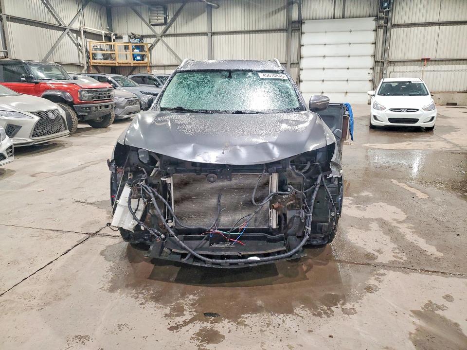 45670046 :رقم المزاد ، 5N1AT2MT8FC762944 vin ، 2015 Nissan Rogue مزاد بيع