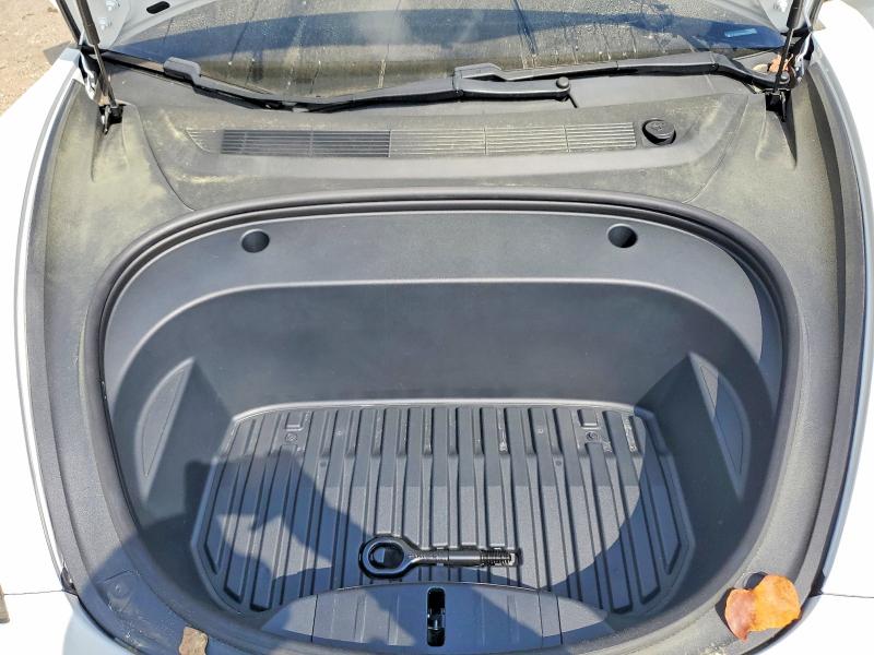 47206386 :رقم المزاد ، 5YJ3E1EB2MF879586 vin ، 2021 Tesla Model 3 مزاد بيع