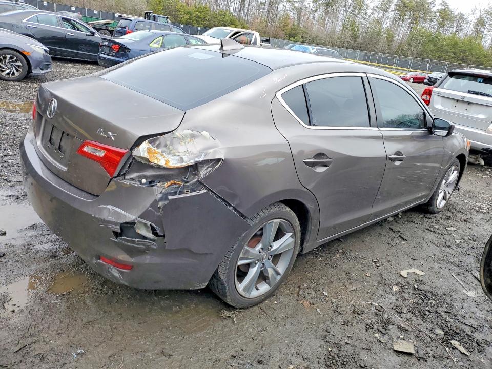 41705036 :رقم المزاد ، 19VDE1F53DE006702 vin ، 2013 Acura Ilx مزاد بيع