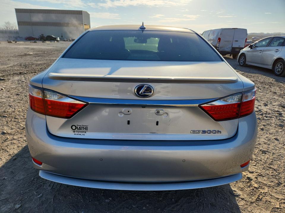 2014 Lexus Es 300h მანქანა იყიდება აუქციონზე, vin: JTHBW1GG0E2046888, აუქციონის ნომერი: 46845446