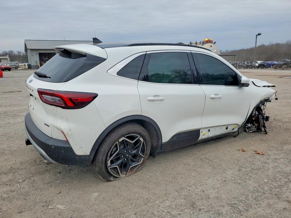 2026 Ford Escape მანქანა იყიდება აუქციონზე, vin: 1FMCU9JZ5TUA15069, აუქციონის ნომერი: 46173216