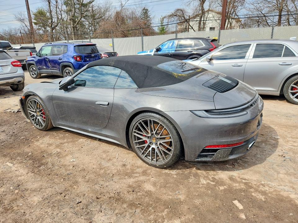 41875906 :رقم المزاد ، WP0CB2A93NS245256 vin ، 2022 Porsche 911 مزاد بيع