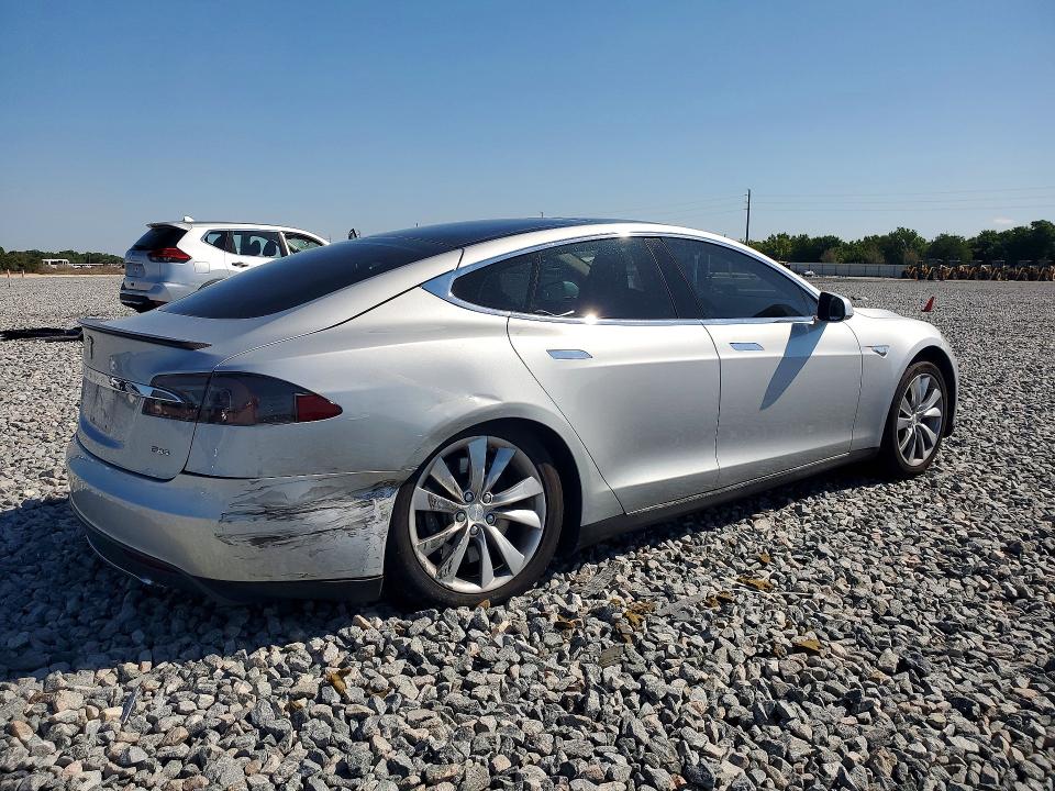 2013 Tesla Model S მანქანა იყიდება აუქციონზე, vin: 5YJSA1DP7DFP13116, აუქციონის ნომერი: 47506846