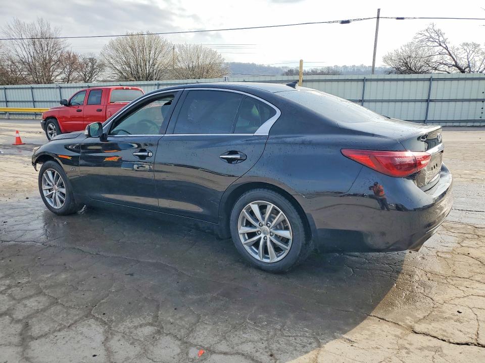 79832965 :رقم المزاد ، JN1CV7AP0JM240584 vin ، 2018 Infiniti Q50 مزاد بيع