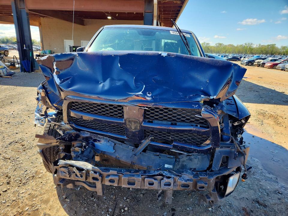45540266 :رقم المزاد ، 1C6RR6KT8FS651131 vin ، 2015 Ram 1500 مزاد بيع