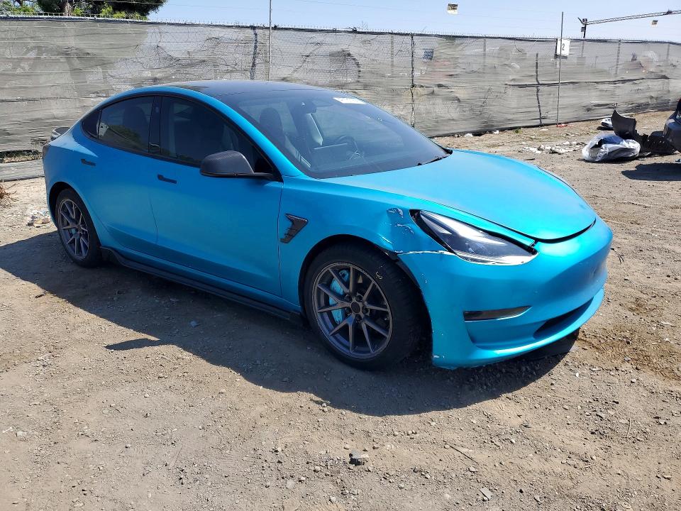 Продажа на аукционе авто 2022 Tesla Model 3, vin: 5YJ3E1EB3NF211183, номер лота: 47131156