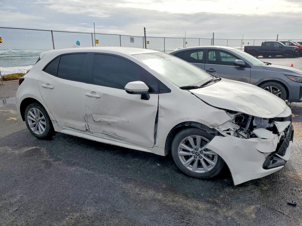 2024 Toyota Corolla Hatchback მანქანა იყიდება აუქციონზე, vin: JTND4MBE9R3229063, აუქციონის ნომერი: 46760056