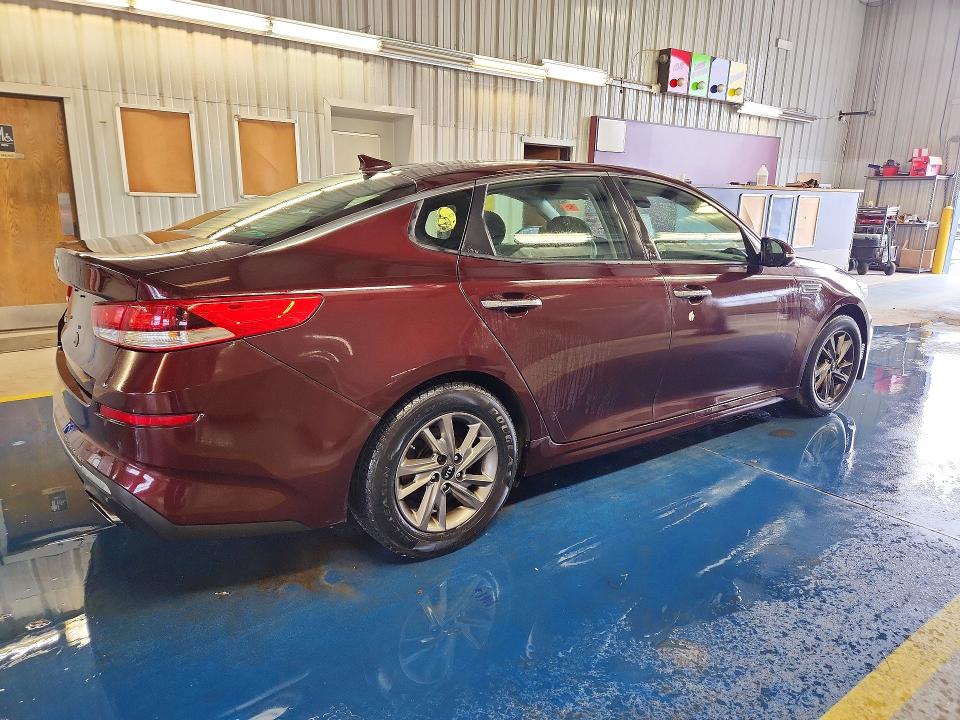 2019 Kia Optima მანქანა იყიდება აუქციონზე, vin: 5XXGT4L32KG344191, აუქციონის ნომერი: 47388646