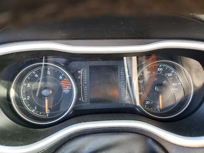 47824266 :رقم المزاد ، 1C4PJMLBXJD543608 vin ، 2018 Jeep Cherokee مزاد بيع