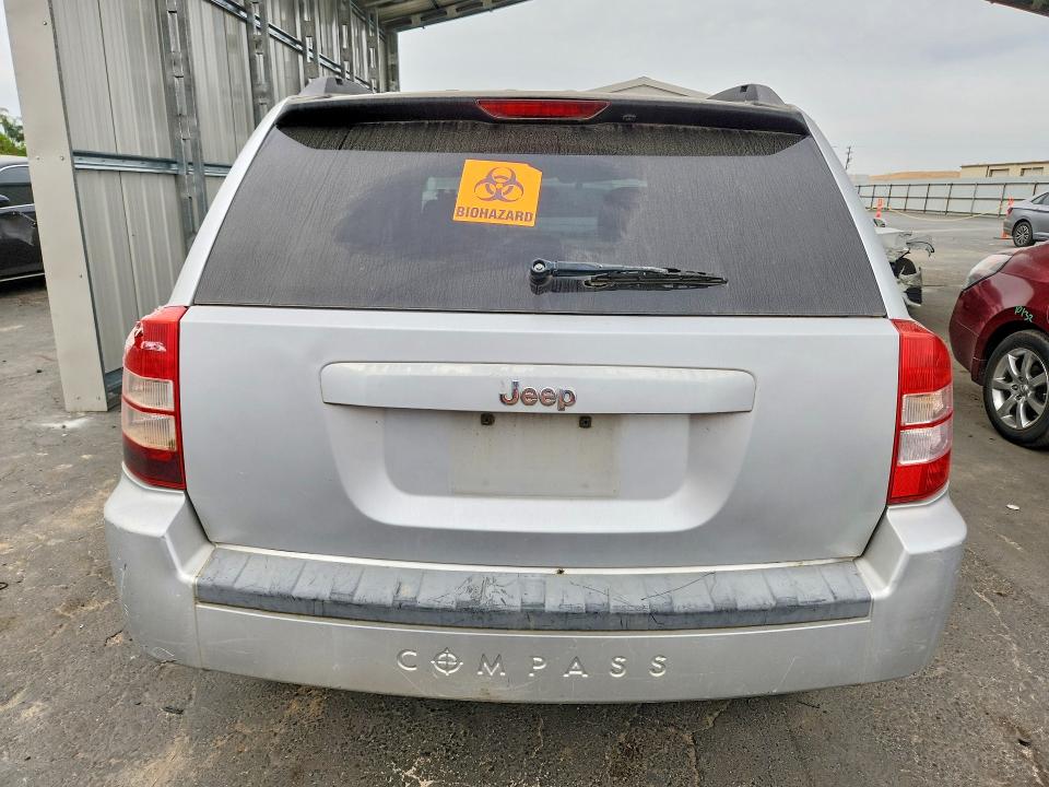 47385346 :رقم المزاد ، 1J4NT4FB8AD560432 vin ، 2010 Jeep Compass مزاد بيع