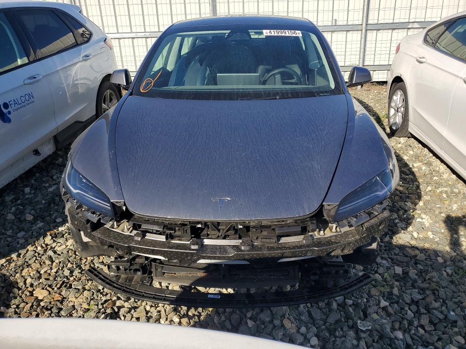 Продажа на аукционе авто 2024 Tesla Model 3, vin: 5YJ3E1EA0RF863692, номер лота: 41999156