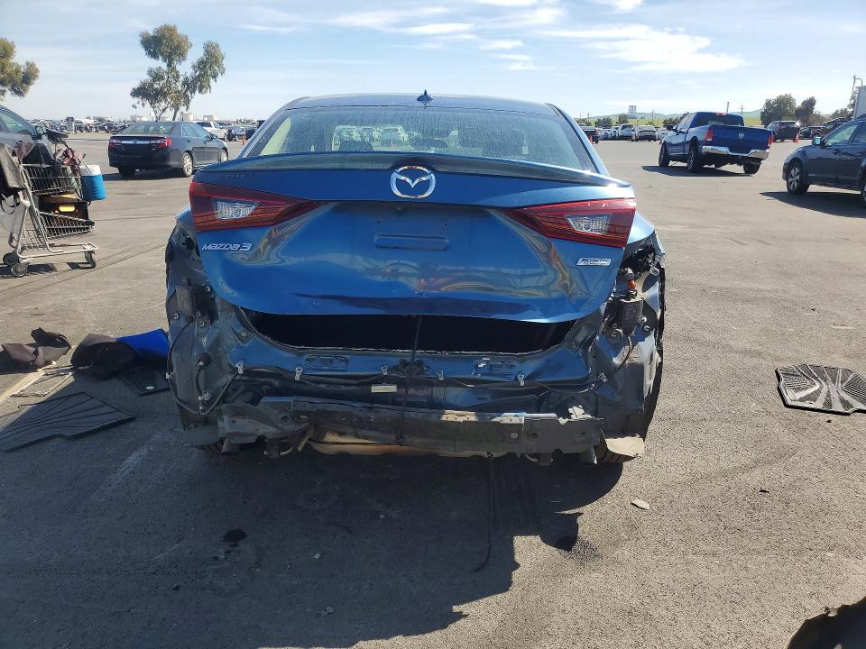 Auction sale of the 2018 Mazda 3, vin: 3MZBN1V31JM175162, lot number: 46259716
