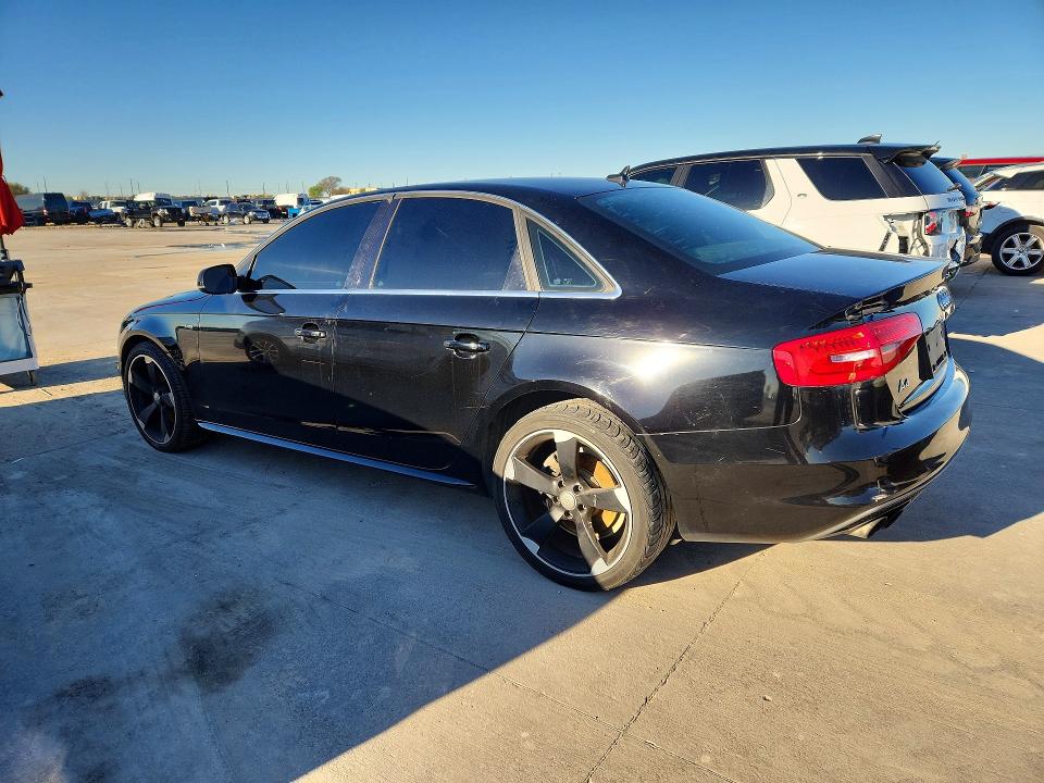2015 Audi A4 მანქანა იყიდება აუქციონზე, vin: WAUAFAFL5FN017685, აუქციონის ნომერი: 46010636
