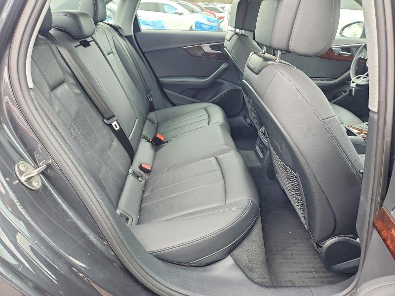 Продажа на аукционе авто 2019 Audi A4, vin: WAUENAF40KA109107, номер лота: 46725856