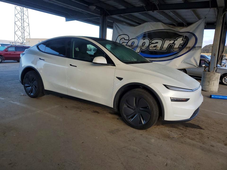 2026 Tesla Model Y მანქანა იყიდება აუქციონზე, vin: 7SAYGDED3TF399268, აუქციონის ნომერი: 41998066