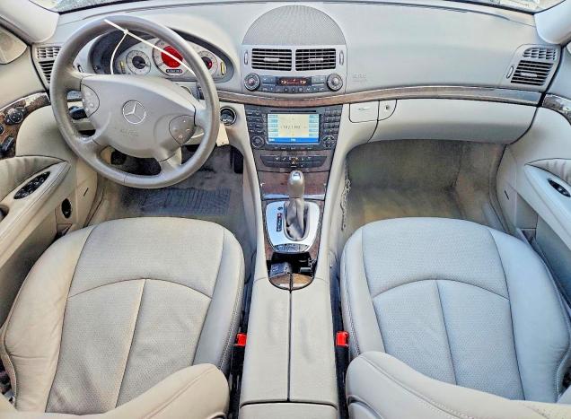 45597806 :رقم المزاد ، WDBUF70J65A649514 vin ، 2005 Mercedes-benz E مزاد بيع