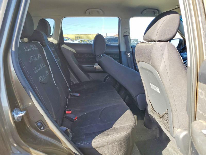 45653946 :رقم المزاد ، KNDJT2A60C7385422 vin ، 2012 Kia Soul مزاد بيع