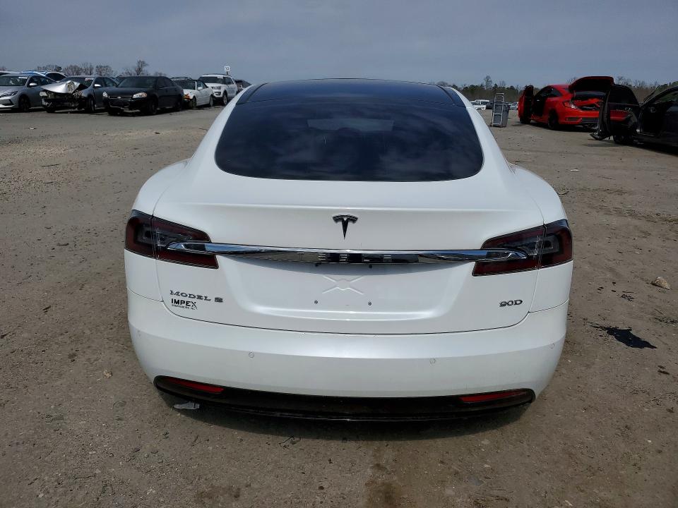 2016 Tesla Model S მანქანა იყიდება აუქციონზე, vin: 5YJSA1E2XGF155947, აუქციონის ნომერი: 47745266
