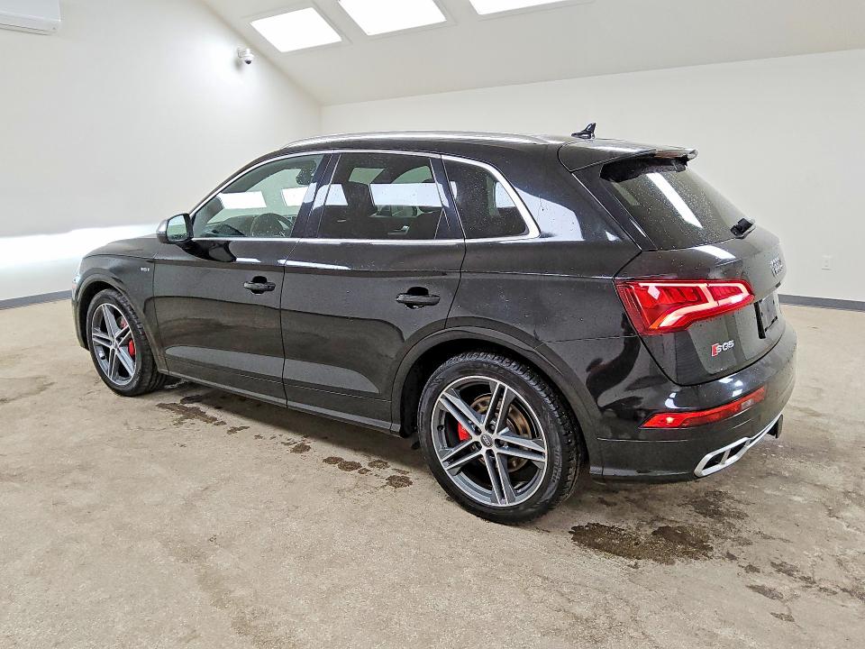 42039706 :رقم المزاد ، WA1A4AFY1J2044374 vin ، 2018 Audi Sq5 مزاد بيع