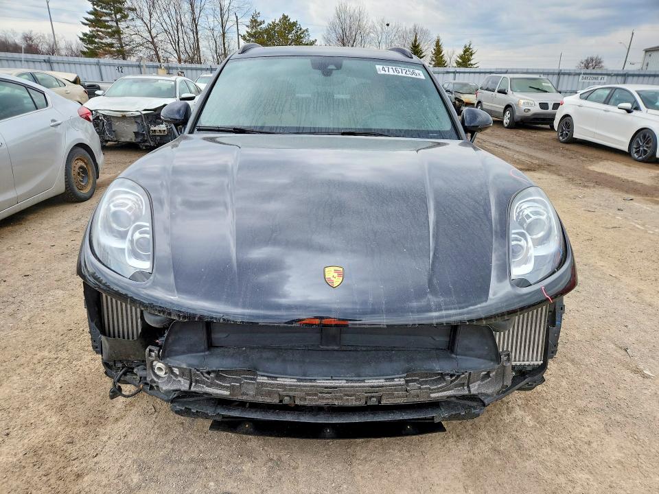 Auction sale of the 2018 Porsche Macan, vin: WP1AB2A5XJLB38454, lot number: 47167256