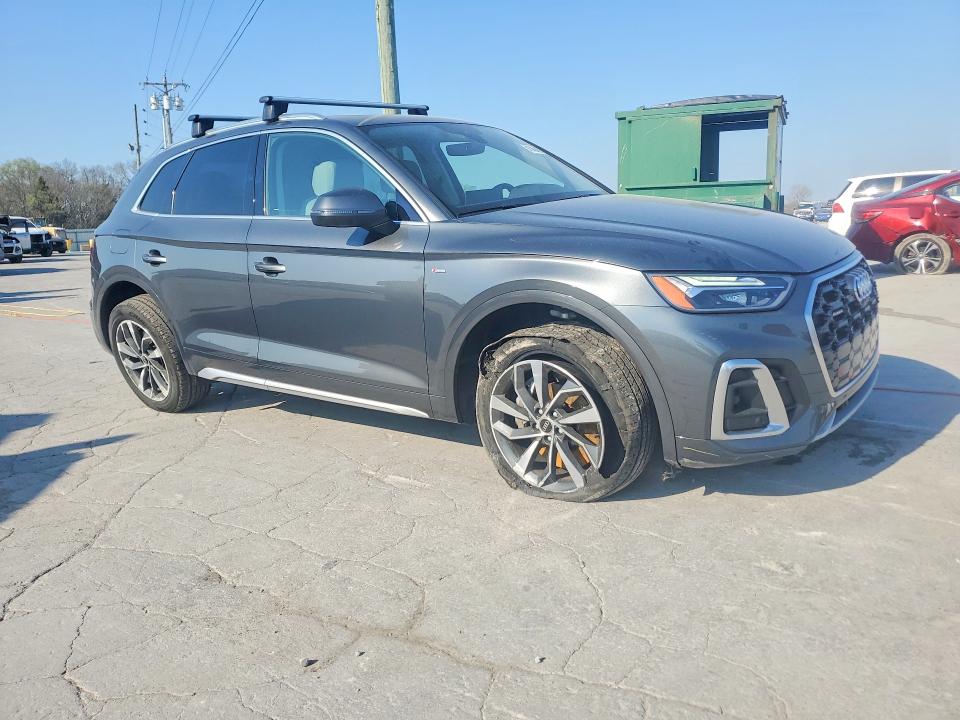 47464076 :رقم المزاد ، WA1EAAFY5N2099815 vin ، 2022 Audi Q5 مزاد بيع