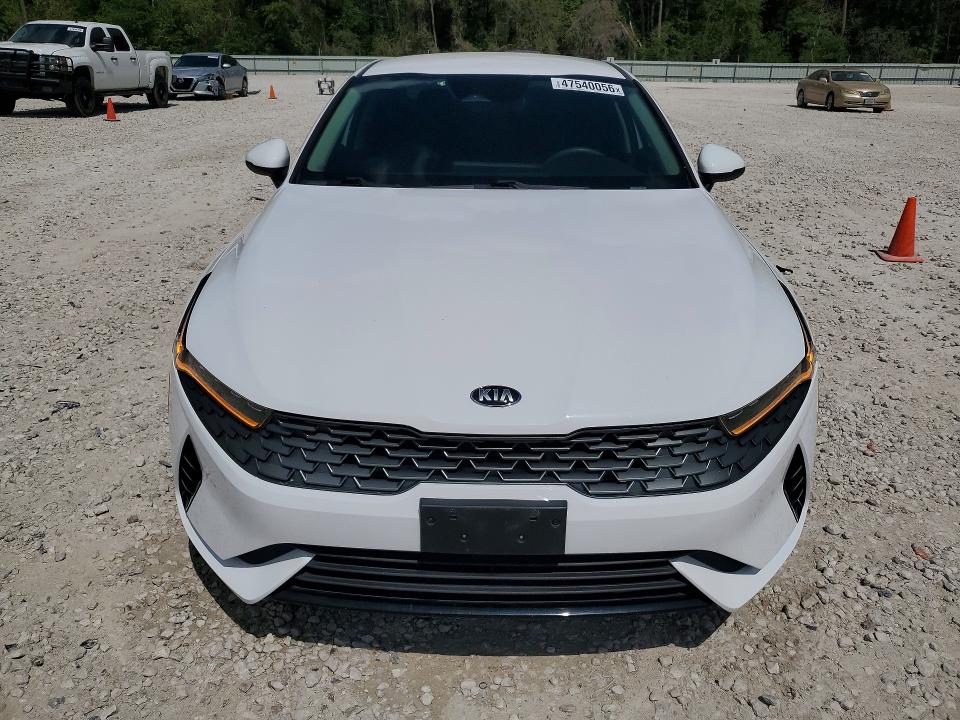 47540056 :رقم المزاد ، 5XXG14J24MG077123 vin ، 2021 Kia K5 مزاد بيع