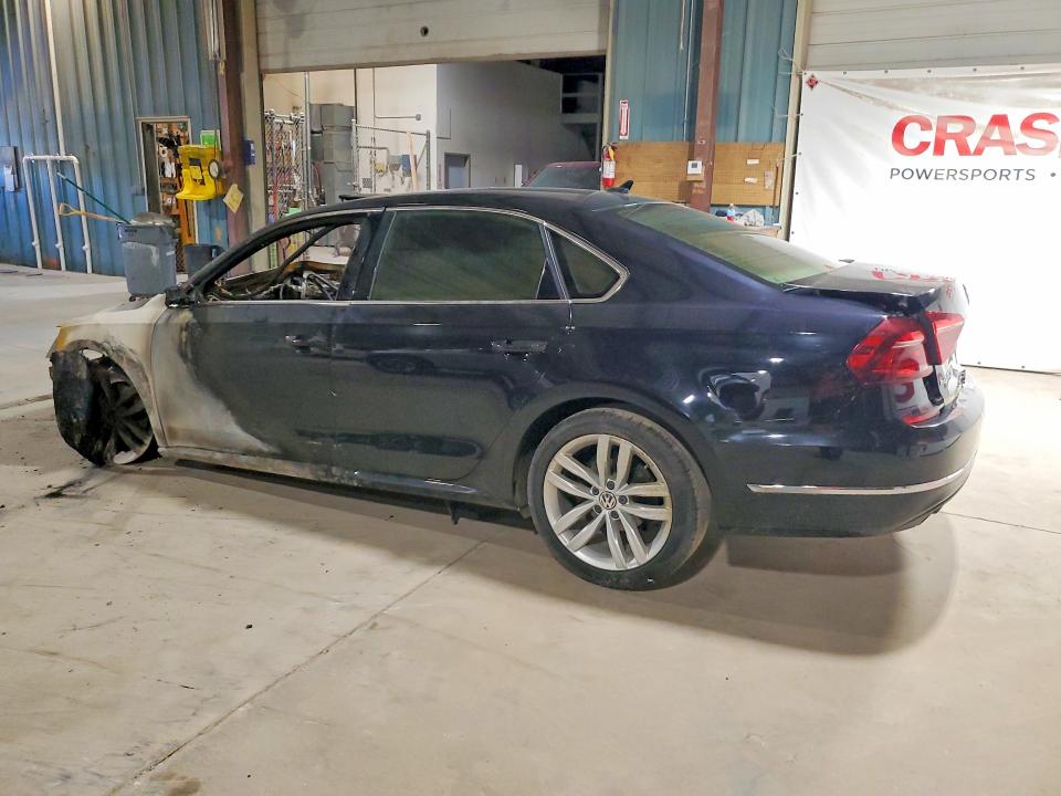 Продаж на аукціоні авто 2018 Volkswagen Passat, vin: 1VWBA7A3XJC007798, номер лоту: 47904676