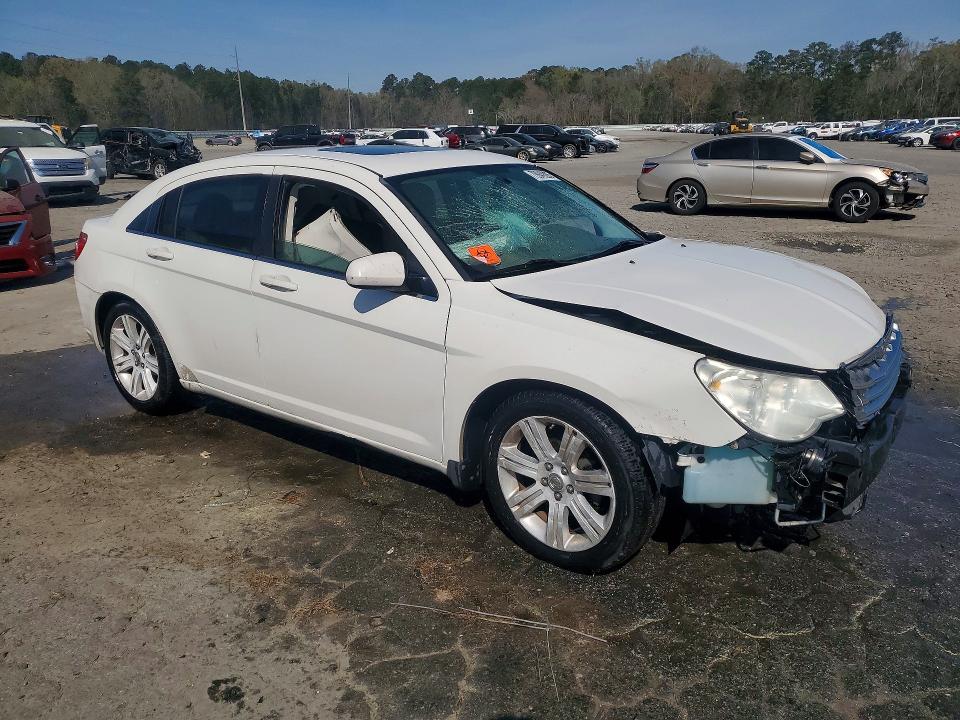 79949205 :رقم المزاد ، 1C3CC5FV4AN218360 vin ، 2010 Chrysler Sebring مزاد بيع